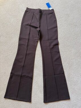 NWT Addison Bay Biltmore Women’s Brown Flare  knit Pants